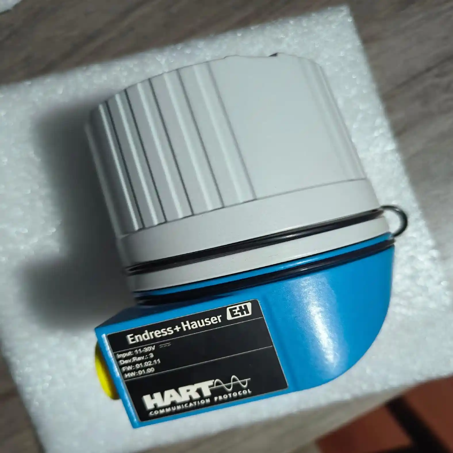 E+H TMT82 dual-input temperature transmitter with HART 7 protocol - genuine E+H stock supplied by YUNRUI